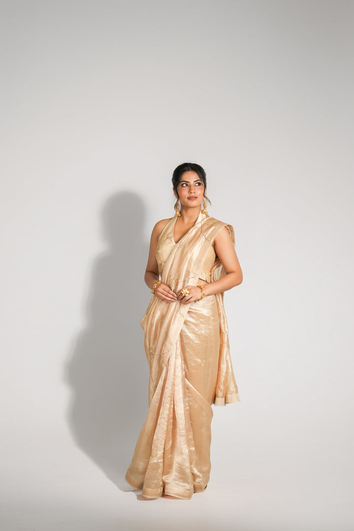 The Dagina| Off White Saree