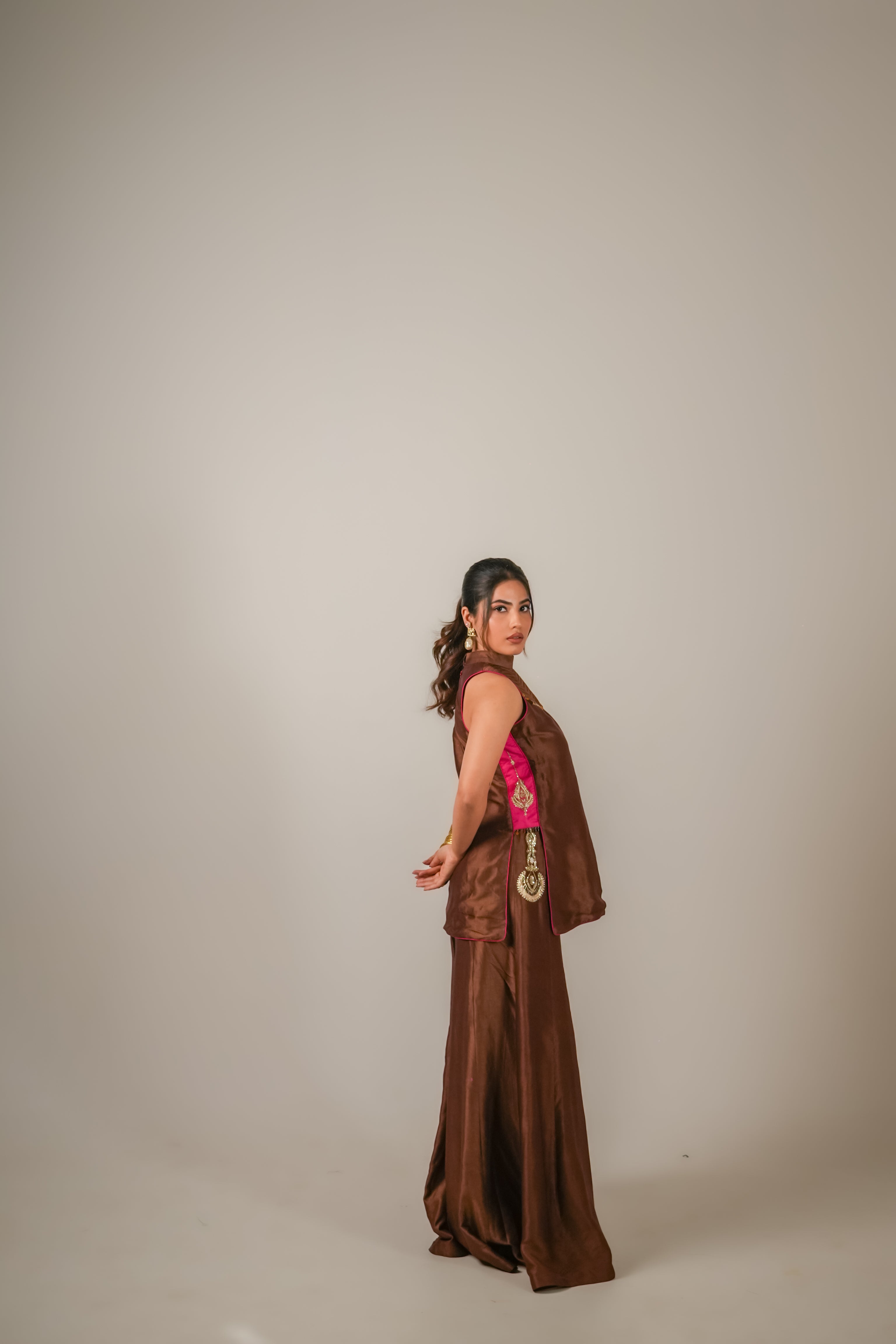 The Coin Edit | Brown-Pink Halter Neck Set