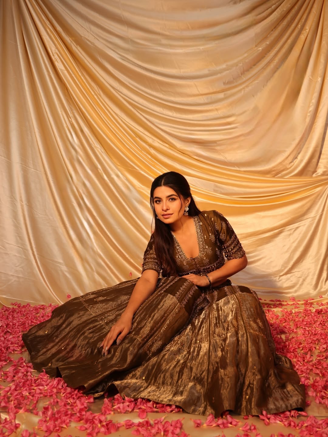 Prerna Mehra in Olive Green Lehenga Set