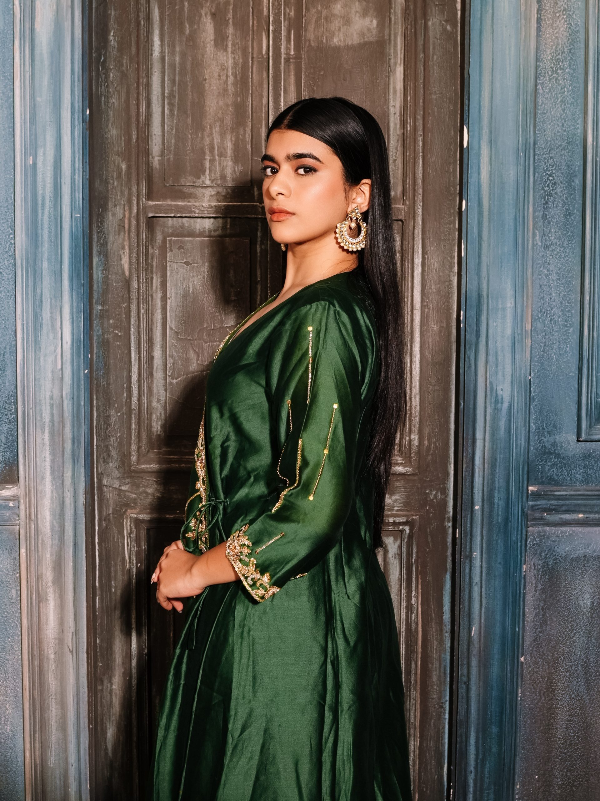Bottle Green – Poshak