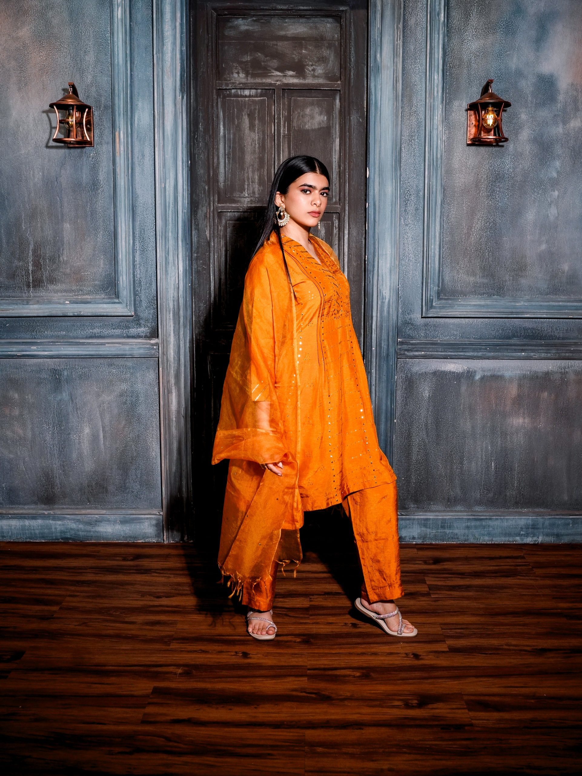 Silk Elegace set with organza Dupatta