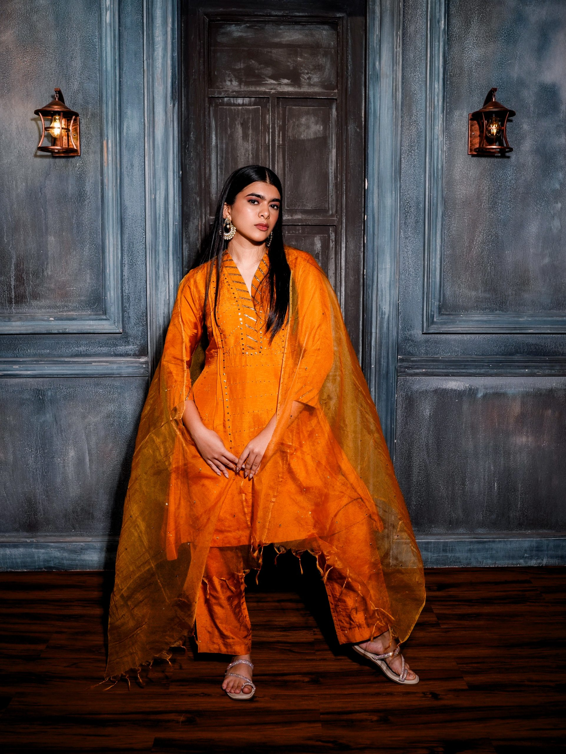 Silk Elegace set with organza Dupatta