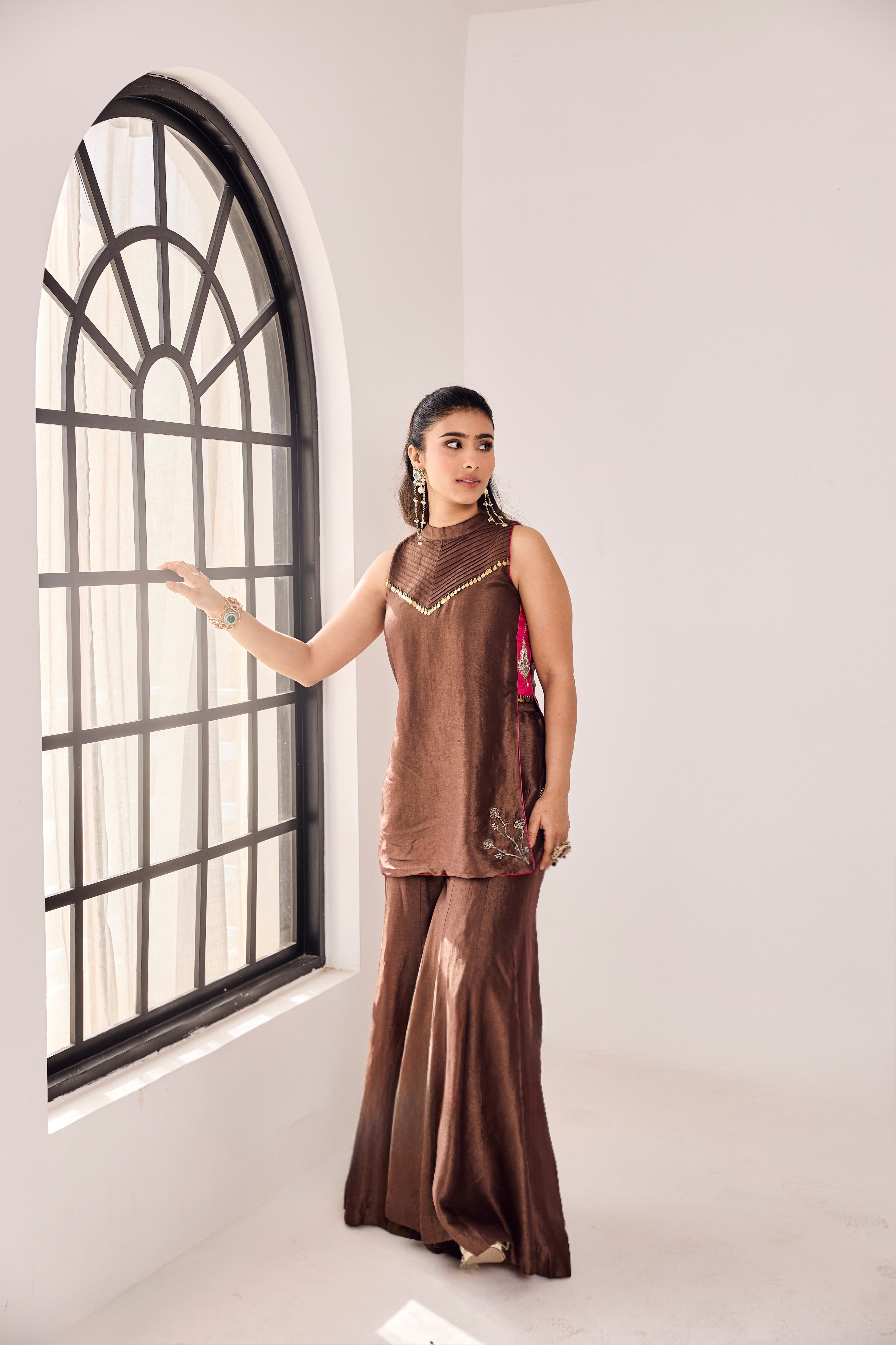 Nayab Midha in Brown-Pink Halter Neck Set